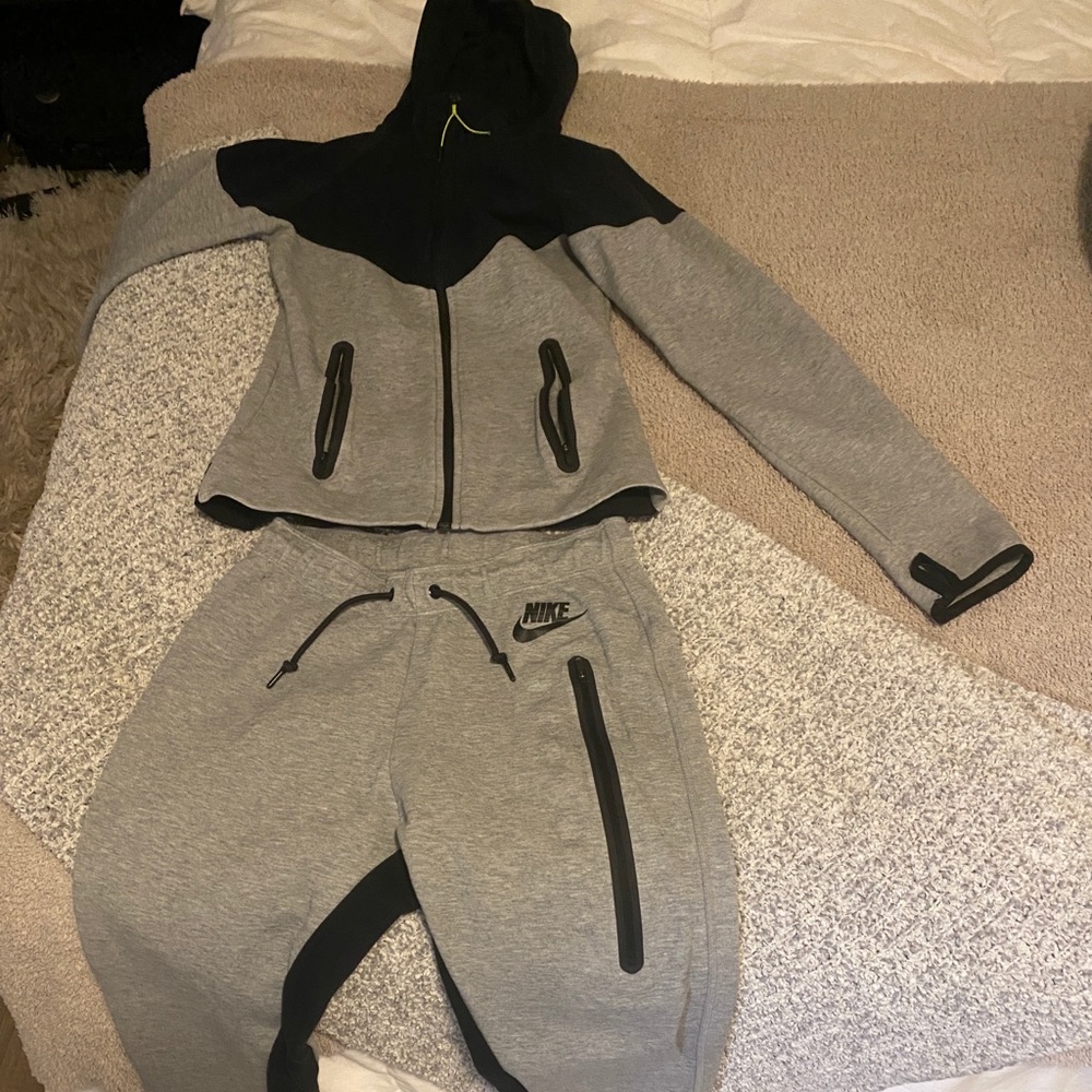 Nike sweat fit